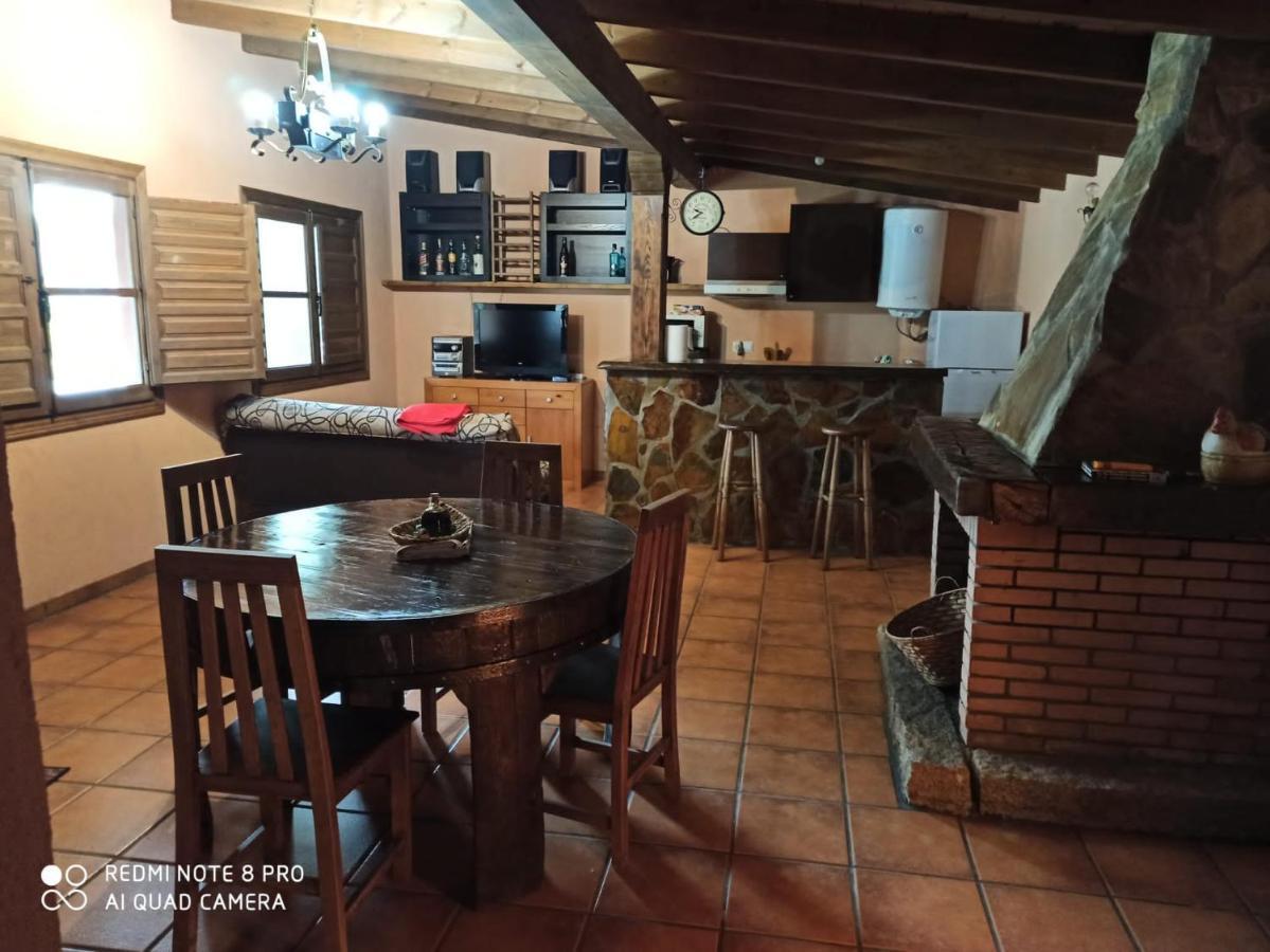 Casa Penelas Petin Exterior photo