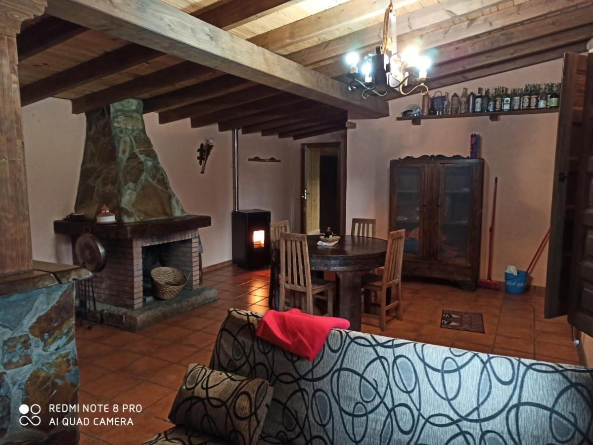 Casa Penelas Petin Exterior photo